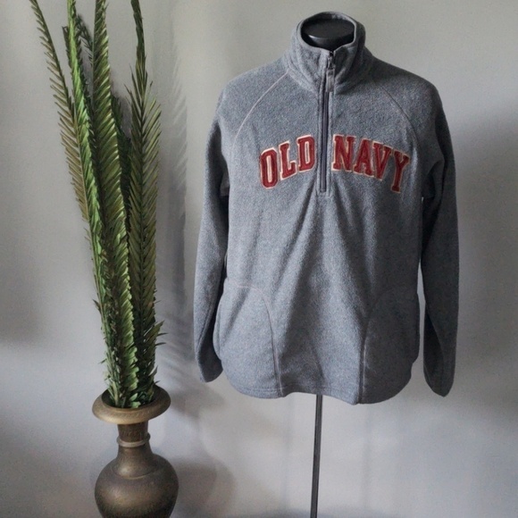 Old Navy long sleeve 1/4 zip gray fleece pullover - Picture 1 of 3